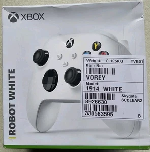 Microsoft Wireless Controller for Xbox Series X/S - White - Picture 1 of 3
