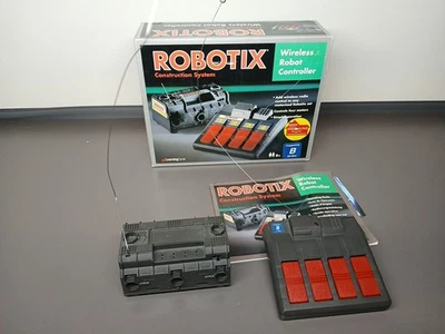 ROBOTIX Learning Curve Wireless Robot Controller 98023 Construction System 1998 - Image 1 of 3