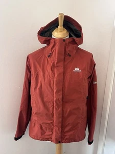 Giacca antipioggia Mountain Equipement GTX Pro Shell Gore-Tex rosso con cappuccio UK 16 - Foto 1 di 8