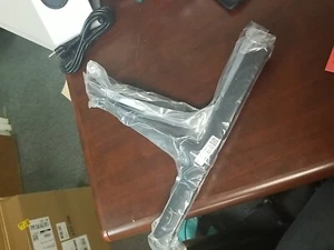 Samsung Leg Stands ASSY STAND BN96-54194C PT #ROH3 - Picture 1 of 3