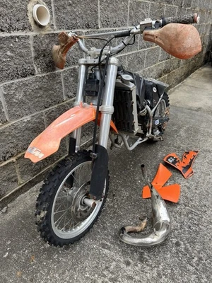 2003 KTM 65 SX Expansion Chamber Foto 1 de 3