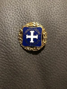 Alte Anstecknadel Ansteckbrosche goldfarben Evangelische Frauenhilfe Abzeichen - Bild 1 von 2