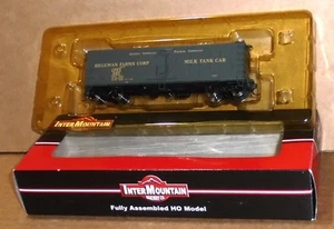 : InterMountain HO .. "Hegeman Farms Corp. GPEX Milk Car #992" Boxed #48209-01 - Picture 1 of 15