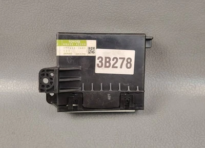 2006-2009 Toyota RAV4 AC Amplifier Climate Control Computer Module 88650-42240 - Image 1 of 4