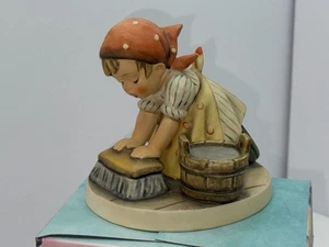Goebel Hummel 5.75" Figurine "BIG HOUSE CLEANING" #363 West Germany TMK-5 - Picture 1 of 8