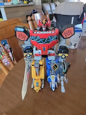 Bandai Mighty Morphin Power Rangers Deluxe Megazord 1993 completo Foto 1 de 4
