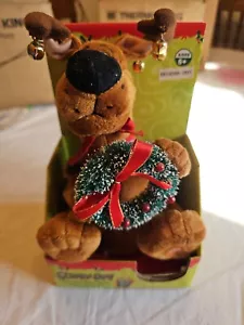 Mini Dancing scooby-doo With Wreath cartoon network - Picture 1 of 10