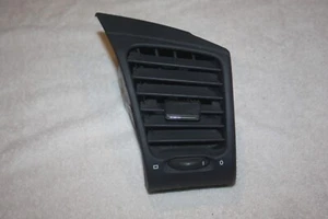 1998-2003 Mercedes w208 CLK320 Right Passenger Side Outer Dash A/C Air Heat Vent - Picture 1 of 5