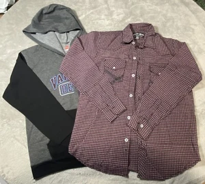 Youth Boy's Lot of 2 ~ Sweater & Button Down Shirt - Size 14 - Picture 1 of 5