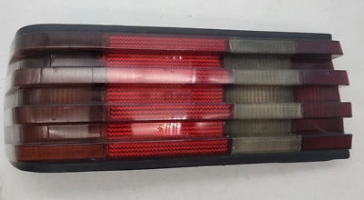 Luz trasera izquierda conductor 73-80 mercedes-benz w116 s280 se280 se450 450sl fabricante de equipos originales Foto 1 de 4