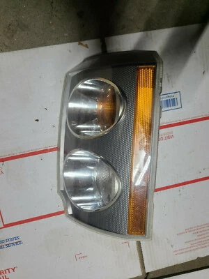 Land Rover Range Rover 2003-2005 luz de estacionamiento izquierda giro izquierda xbd000033 OEM Foto 1 de 4