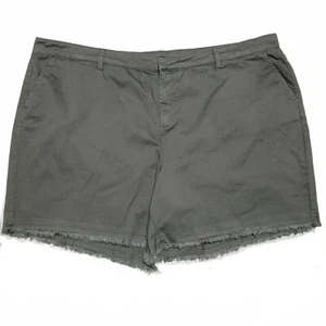 STYLE & CO Chino Shorts Mid Rise Bermuda Frayed Hem Green Licorice Plus Sz 24W - Picture 1 of 7