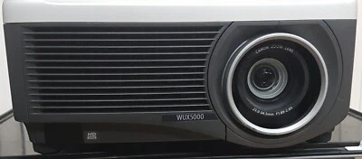 Videoproiettore Canon WUX 5000 Video projector + ottica standard + fligthcase - Immagine 1 di 4