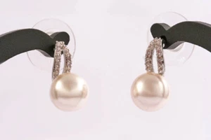 Le Bijou Ohrhänger mit Premium Crystal von Swarovski und Perle weiß - Bild 1 von 1