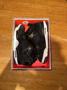 Jordan 4 Royalty Size 10.5 Used OG Box  - Bild 1 von 4