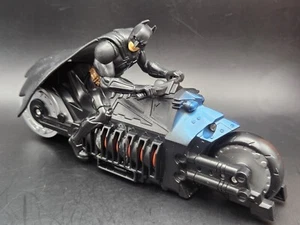 DC Comics Batman Begins Rev N' Go Armored SPEEDBIKE Motorcycle 8" Vehicle Mattel - Picture 1 of 12