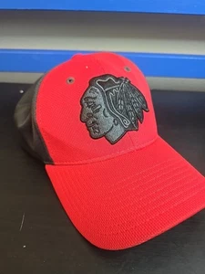 Chicago Blackhawks NHL Hat Cap Snapback Zephyr Red/Black size XL - Picture 1 of 5