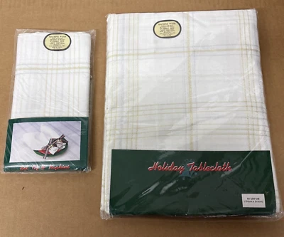 Tablecloth Oval 60" x 84" Gold Winter White Silver Plaid Holiday With 4 Napkins - Image 1 of 4