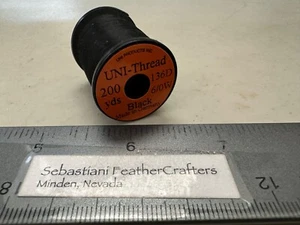 Carrete de un hilo encerado Uni 6/0 negro 200 yardas - Imagen 1 de 3