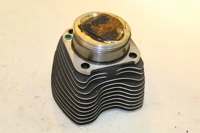 2007 Harley-Davidson Street Glide FLHX Front Engine Piston Cylinders Jug 1745807 Foto 1 de 4