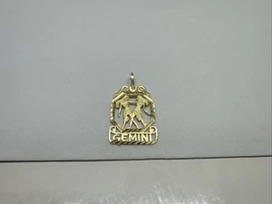 14k Yellow Gold Diamond Cut Gemini Twin Horoscope Necklace Pendant, 0.97g - Picture 1 of 12