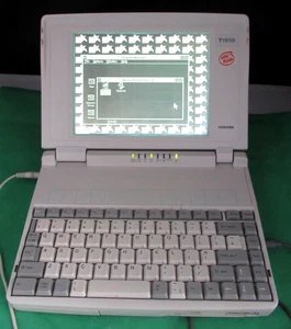 Vintage 1993 Toshiba T1910/120 Laptop Working + Power Lead & Mouse - Picture 1 of 11