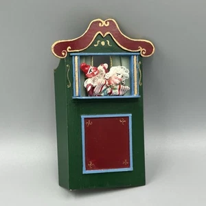 Dolls House Miniature 1:12 Punch And Judy Stall Puppet Show Artisan Made - Picture 1 of 9