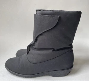 TOE WARMERS CANADA Women’s Black Snow Winter Boots Size 9 M -W15 - Picture 1 of 10