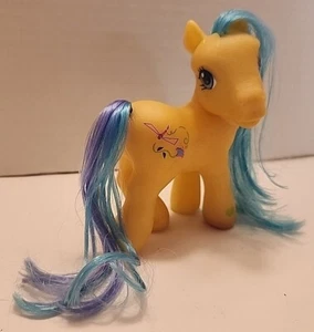 Hasbro My Little Pony G3 Meadowbrook - gelbes Pony n - Bild 1 von 5