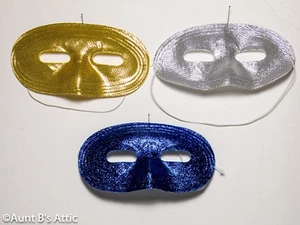 Mardi Gras Eye Mask Classic Domino Style Asso Color Glitter Lame' Fabric Mask - Picture 1 of 1