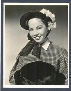 BELLISSIMA LESLIE CARON - DOPPIOPESO DI VIRGIL APGER - 1951 QUASI NUOVA COND. - Foto 1 di 1