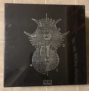 CLUTCH THE OBELISK RSD 2020 16LP BOX SET WITH AUTOGRAPHED ART PRINT & MORE. NEW - Imagen 1 de 5