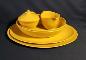 6 Vintage Melamin Senfgelb Ernte Gold OD ONEIDA DELUXE Service Geschirr - Bild 1 von 14