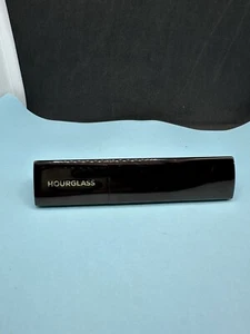 Hourglass Vanish Seamless Finish Foundation Stick Almond - Picture 1 of 5