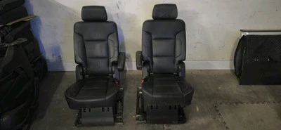 Комплект капитанских сидений 07 08 09 10 11 12 13 14 Yukon Denali черная кожа 2-й ряд - Изображение 1 из 4