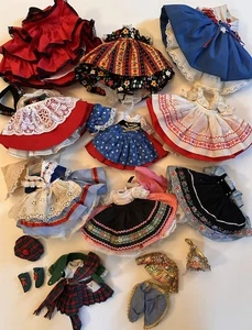 Vintage Madame Alexander 8 Zoll Puppenkleidung Paket Outfit Kleid International Storybook - Bild 1 von 24
