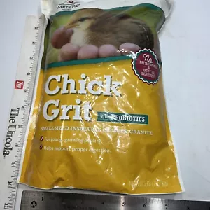 Manna Pro Chick Grit with Probiotics Easy To Feed To Younger Poultry 5lbs. - Picture 1 of 3