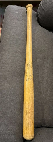 1970's Louisville Slugger Hank Aaron Braves H&B Youth Size Model Bat Cover