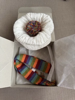 American Girl JULIE Sombrero/Gorra y Bufanda a Rayas Conjunto de Accesorios de Invierno - Retirado Foto 1 de 4