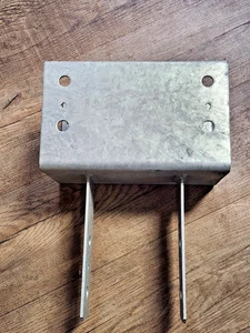 Simpson Strong-Tie Column Cap 6x Beam 6x Post Hot Dipped Galvanized CC66HDG - Picture 1 of 4