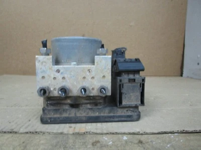 16 17 18 Ford C-Max ABS Pump Anti Lock Brake Module 2016-2018 Part gv6C-2C555-AB - Image 1 of 4
