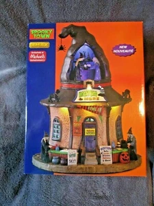 Lemax Spooky Town Halloween HELGA'S HATS #15794 Witch Village Decor NEW - Picture 1 of 1