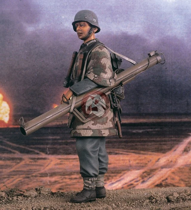 Verlinden 120mm 1/16 German Tank Hunter w/Panzerschreck Normandy 1944 WWII 2431 - Image 1 of 1