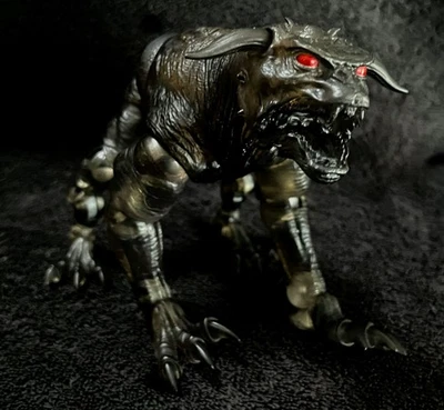 PHANTOM TERROR DOG • DIAMOND SELECT 1984 GHOSTBUSTERS SERIES - image 1 of 4