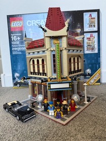 Lego Creator Expert 10232 Palace Cinema - complete with manuals & new stickers
