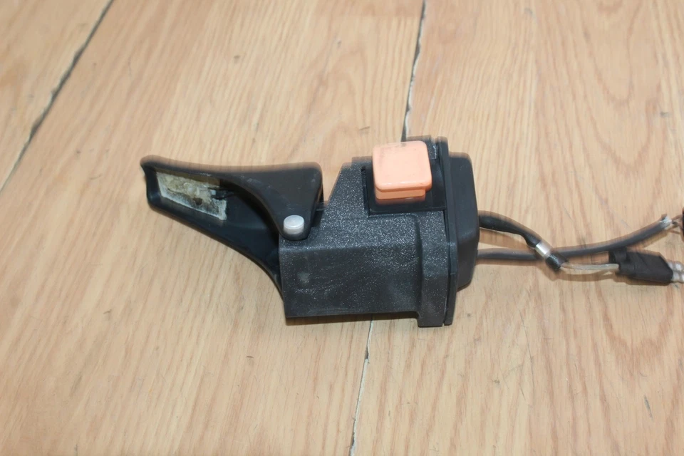 Polaris XLT SKS 1994 montaje de acelerador Foto 1 de 4