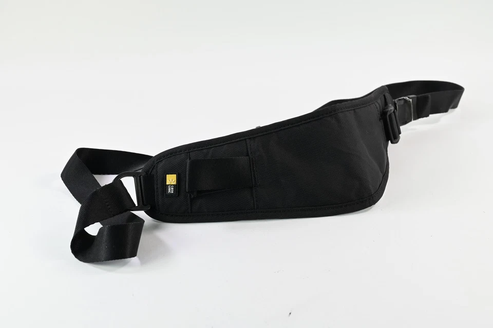 Case Logic Quick Sling Cross-body Camera Strap -Black #G453 - Image 1 of 4