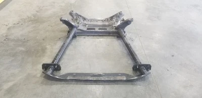 22 FORD TRANSIT 250 FRONT LOWER SUSPENSION CROSSMEMBER K-FRAME 3.5L Foto 1 de 4