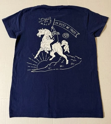 Camiseta Deus Ex Machina x Land "In Dust We Trust" S/S para hombre mediana azul marino motocicleta Foto 1 de 4