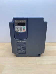 Inverter Elettrico FUJI FRN5.5G1S-2J 3PH 200-240V Unità Funzione Tirata #01 - Foto 1 di 9